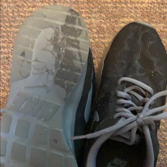 Nike Running Shoes - Picture 4 of 4